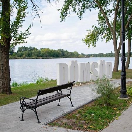 Sello Szabadidocentrum Domsod Exteriör bild